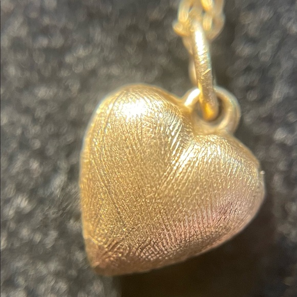 B. A. Ballou 14k puffed heart charm 18" chain 1950 - Picture 2 of 6